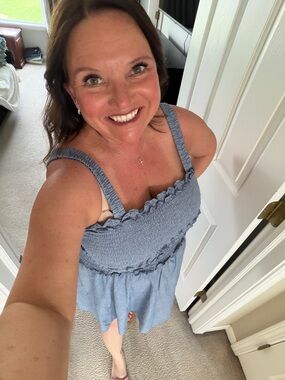 Meet your Posher, Jennifer